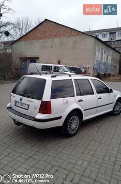 Универсал Volkswagen Golf 2004 в 