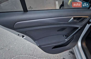 Универсал Volkswagen Golf 2020 в 