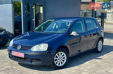 Хэтчбек Volkswagen Golf 2006 в Ровно