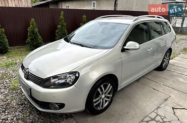 Универсал Volkswagen Golf 2010 в Тячеве