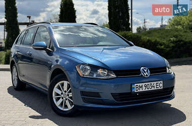 Универсал Volkswagen Golf 2015 в Сумах