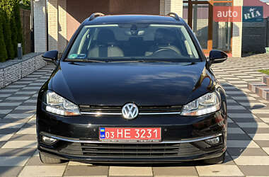 Универсал Volkswagen Golf 2017 в 