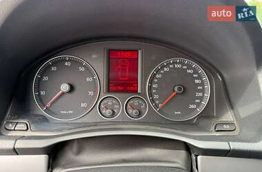 Універсал Volkswagen Golf 2009 в 