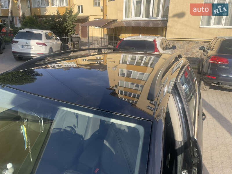 Універсал Volkswagen Golf 2011 в Львові