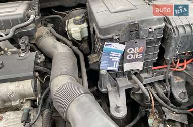 Хетчбек Volkswagen Golf 2010 в 