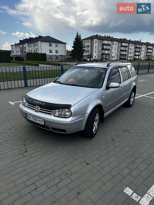 Универсал Volkswagen Golf 2003 в Славуте