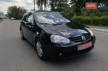 Хэтчбек Volkswagen Golf 2007 в 