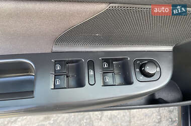 Хэтчбек Volkswagen Golf 2007 в 