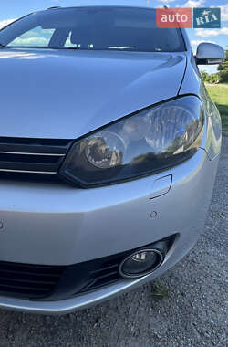 Универсал Volkswagen Golf 2010 в 