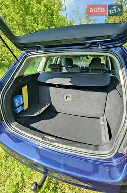 Универсал Volkswagen Golf 2009 в 