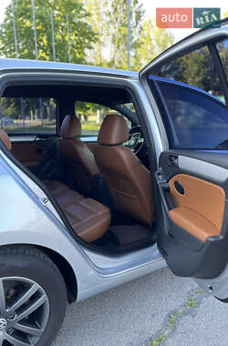 Хэтчбек Volkswagen Golf 2008 в 