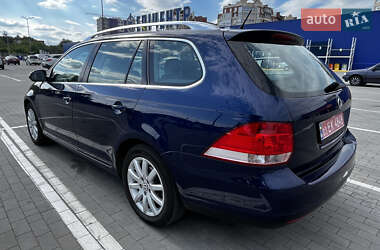 Универсал Volkswagen Golf 2009 в 