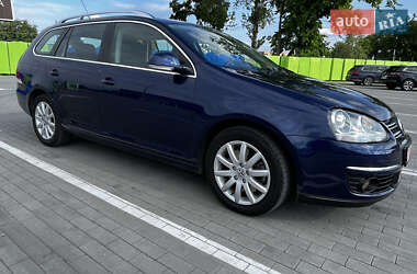 Универсал Volkswagen Golf 2009 в 