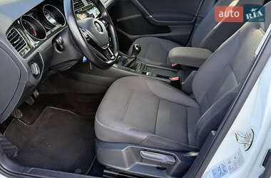 Универсал Volkswagen Golf 2019 в 