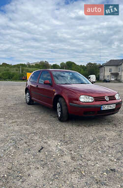 Хэтчбек Volkswagen Golf 1998 в 