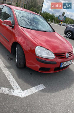 Хетчбек Volkswagen Golf 2005 в 