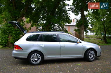 Универсал Volkswagen Golf 2008 в 