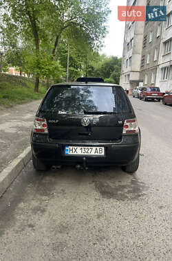 Хэтчбек Volkswagen Golf 2002 в Хмельницком