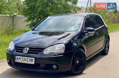 Хэтчбек Volkswagen Golf 2007 в Житомире