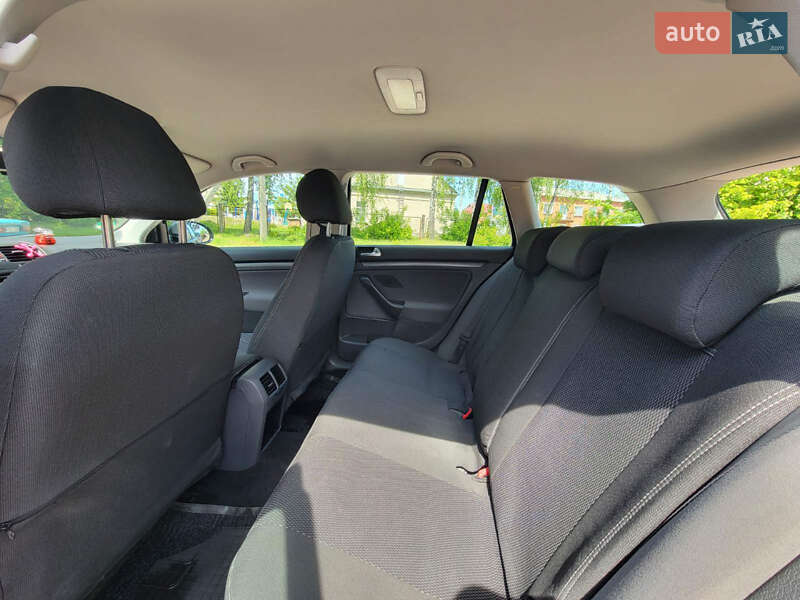 Універсал Volkswagen Golf 2008 в Хорошеві