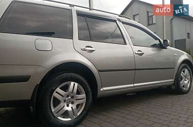 Універсал Volkswagen Golf 2002 в Хмельницькому