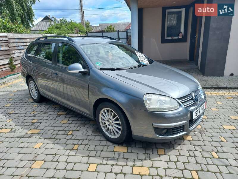 Универсал Volkswagen Golf 2009 в 