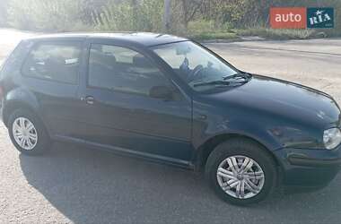 Хэтчбек Volkswagen Golf 1999 в Харькове