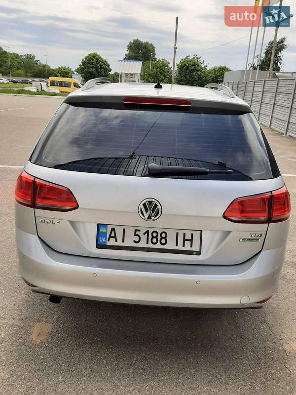 Універсал Volkswagen Golf 2016 в Києві