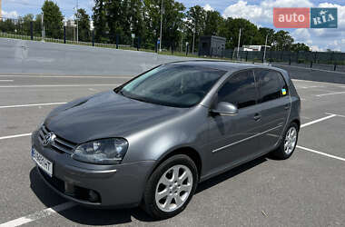Хэтчбек Volkswagen Golf 2008 в Полтаве