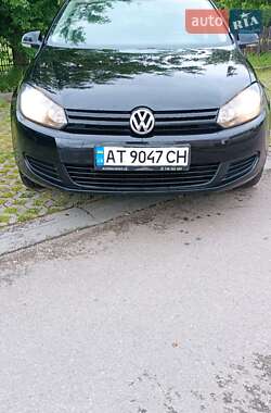 Універсал Volkswagen Golf 2010 в Івано-Франківську