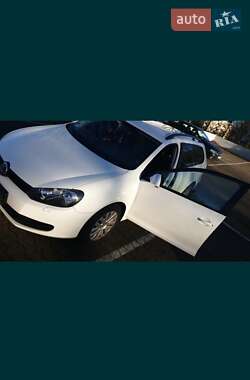 Универсал Volkswagen Golf 2011 в Тернополе