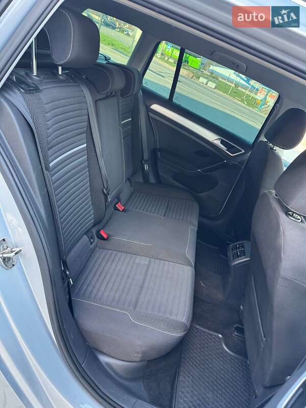 Универсал Volkswagen Golf 2016 в Ивано-Франковске