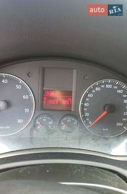 Хетчбек Volkswagen Golf 2006 в 