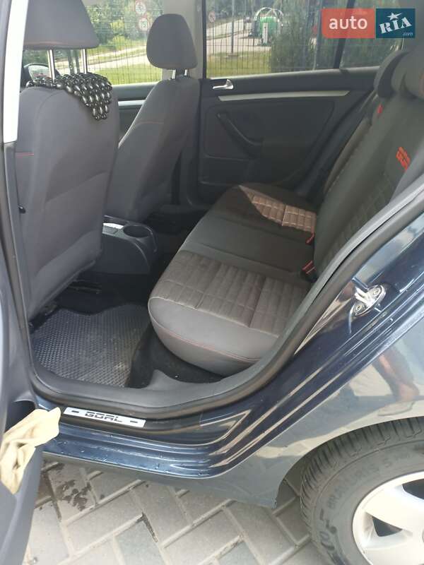 Хэтчбек Volkswagen Golf 2006 в Полтаве фото 6 Хэтчбек Volkswagen Golf 2006 в Полтаве