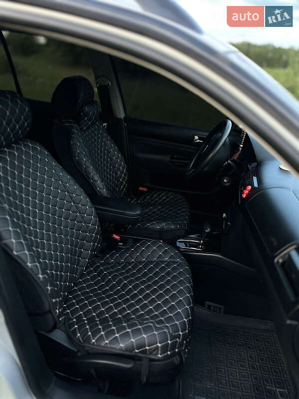 Універсал Volkswagen Golf 1999 в Калинівці