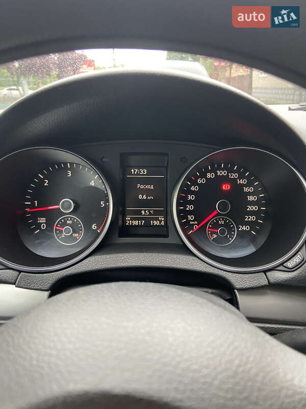 Универсал Volkswagen Golf 2010 в Мукачево