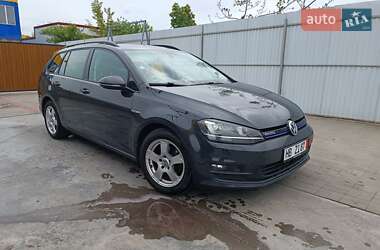 Універсал Volkswagen Golf 2015 в Луцьку