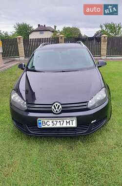 Универсал Volkswagen Golf 2011 в Городке