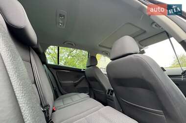 Хетчбек Volkswagen Golf 2008 в 