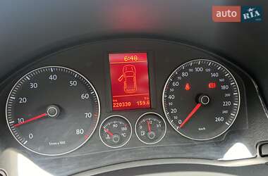 Хетчбек Volkswagen Golf 2008 в 