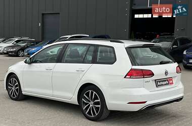 Универсал Volkswagen Golf 2020 в 