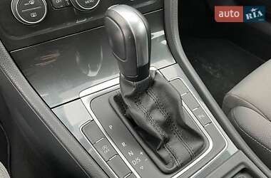 Универсал Volkswagen Golf 2020 в 
