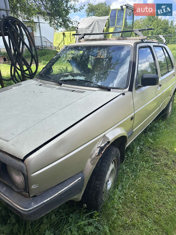Хэтчбек Volkswagen Golf 1989 в 