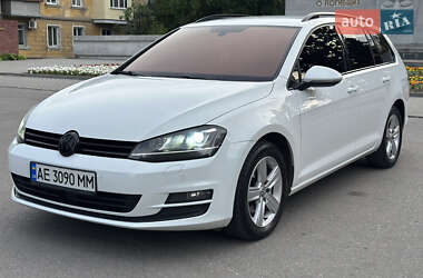 Універсал Volkswagen Golf 2015 в Новомосковську