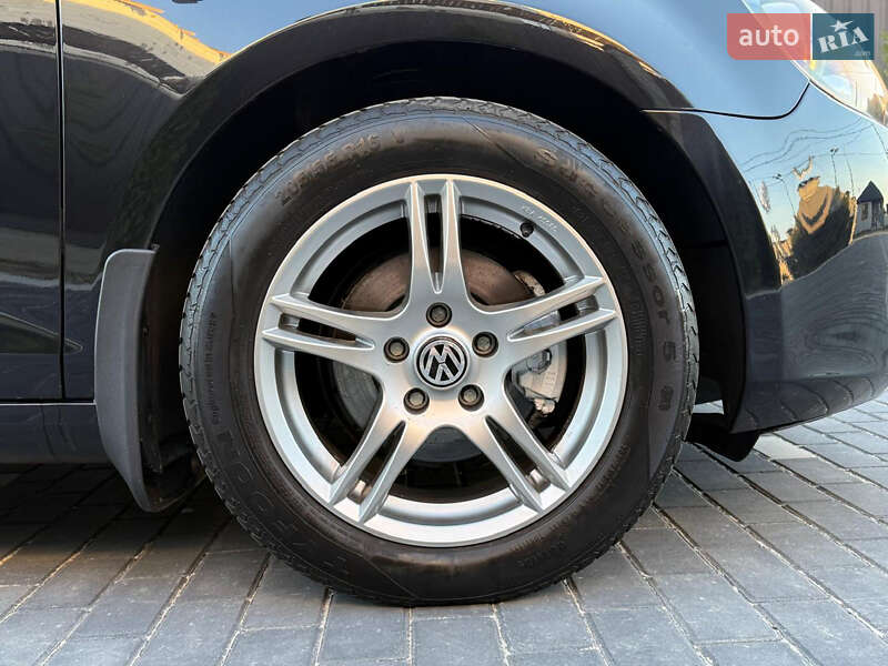 Хетчбек Volkswagen Golf 2010 в Вінниці