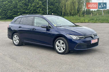 Универсал Volkswagen Golf 2023 в 