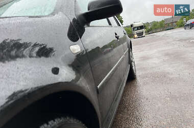 Універсал Volkswagen Golf 2003 в 