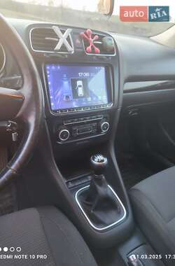 Универсал Volkswagen Golf 2010 в 