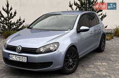 Хэтчбек Volkswagen Golf 2009 в Луцке