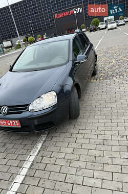 Хэтчбек Volkswagen Golf 2006 в Луцке
